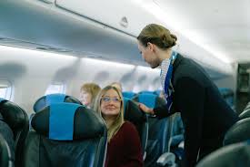 Viva-Aerobus~~~Direct_Call_Agent ¿Cómo puedo hablar con un agente humano en Viva Aerobus?